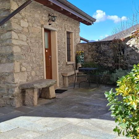 Casa Elisa Affittacamere Armeno Екстер'єр фото